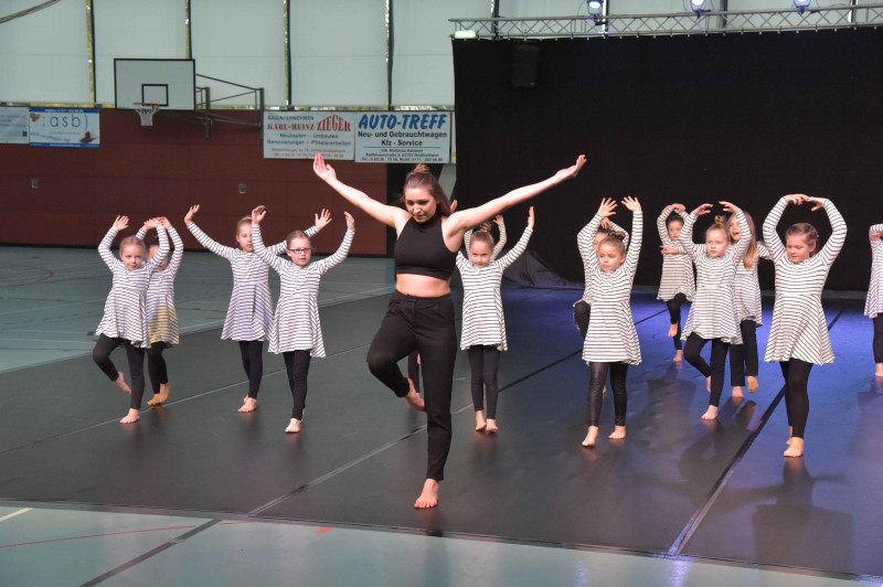 Moderner Kindertanz - Jahrgang 2013
